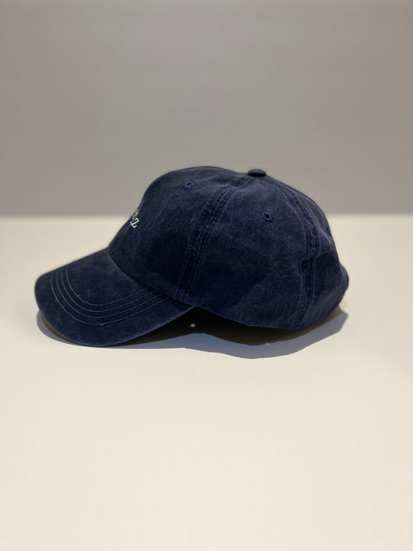 decruz Hat in Navy Vintage Wash